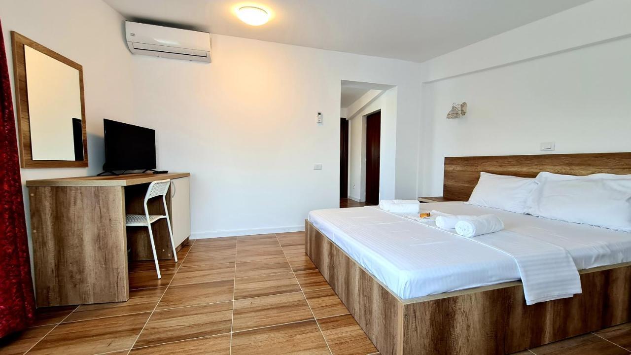 Elina2 Hotel Techirghiol Luaran gambar