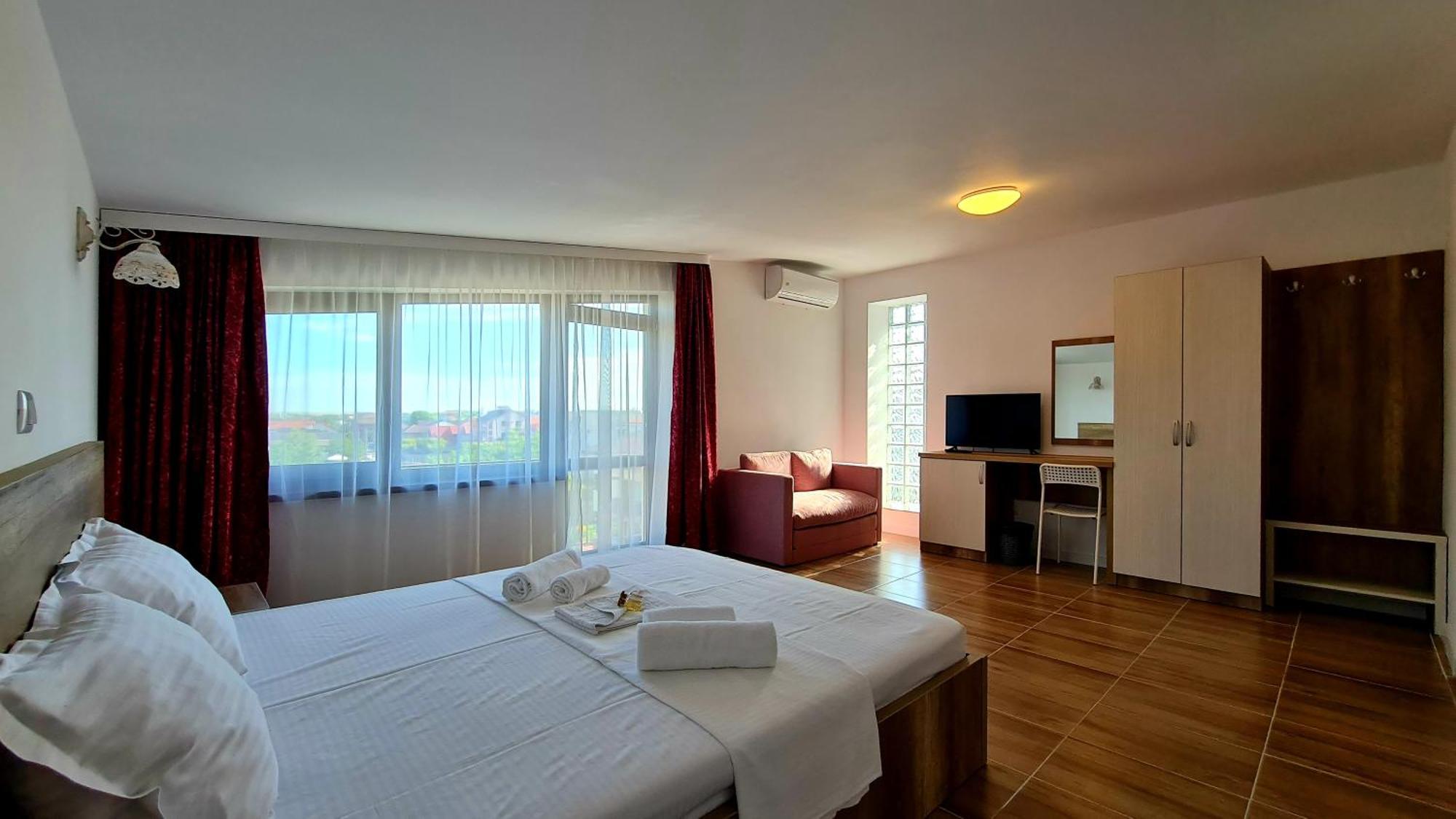 Elina2 Hotel Techirghiol Bilik gambar